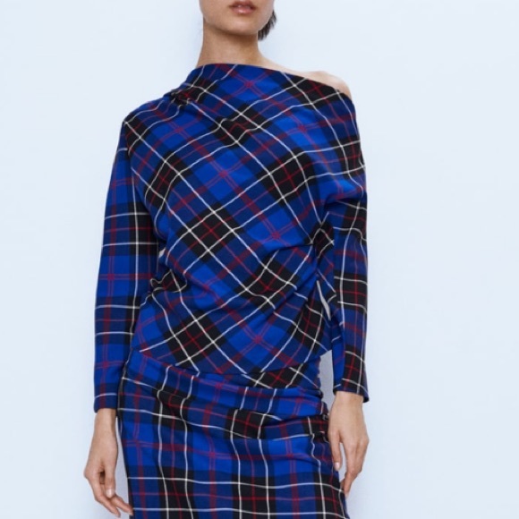 Zara Tops - Zara asymmetric plaid top